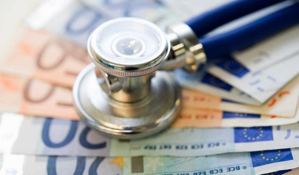 Wann ist eine private Krankenversicherung günstiger als die gesetzliche?
